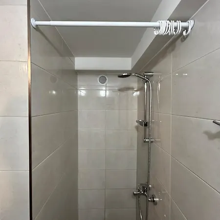 Szkolna 9 Затор