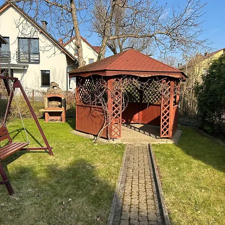 Szkolna 9 Апартаменты Затор